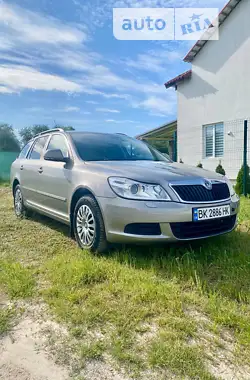 Skoda Octavia 2010 - пробіг 314 тис. км