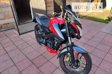 Bajaj Pulsar NS200 2020 - пробег 20 тыс. км