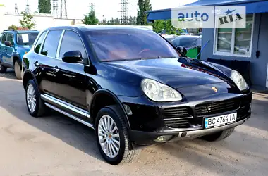 Porsche Cayenne 2006 - пробіг 318 тис. км