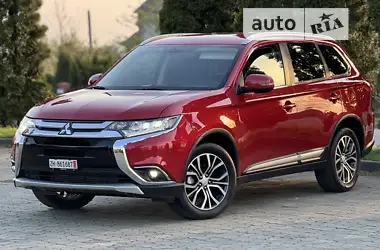 Mitsubishi Outlander 2017 - пробіг 151 тис. км