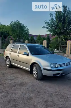 Volkswagen Golf 2000 - пробіг 196 тис. км