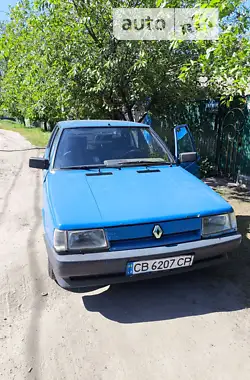 Renault 11 1986 - пробіг 400 тис. км