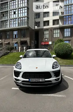 Porsche Macan 2017 - пробіг 28 тис. км