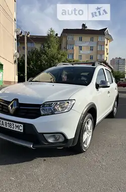 Renault Sandero 2019 - пробег 45 тыс. км