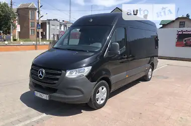 Mercedes-Benz Sprinter 2019 - пробіг 229 тис. км