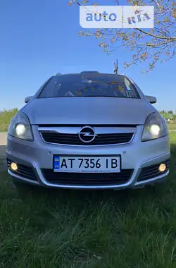 Opel Zafira 2006 - пробіг 321 тис. км