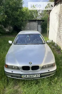 BMW 5 Series 2000 - пробіг 320 тис. км