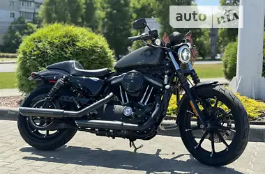 Harley-Davidson 883 Iron 2019 - пробіг 11 тис. км