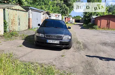 Audi A4 1998 - пробег 288 тыс. км