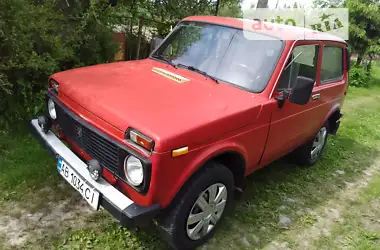 ВАЗ / Lada 2121 Нива 1990 - пробіг 194 тис. км