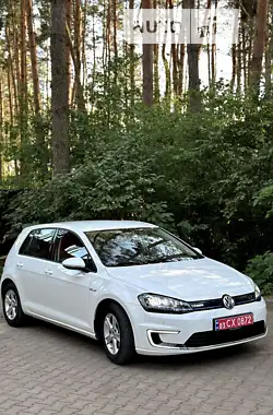 Volkswagen e-Golf 2014 - пробег 117 тыс. км