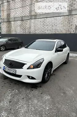 Infiniti G37 2009 - пробег 235 тыс. км