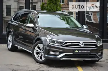 Volkswagen Passat Alltrack 2017 - пробіг 175 тис. км