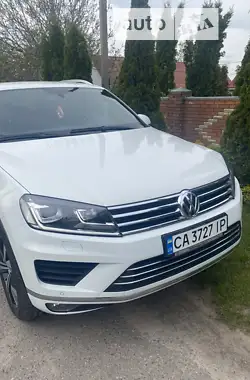 Volkswagen Touareg 2017 - пробіг 154 тис. км