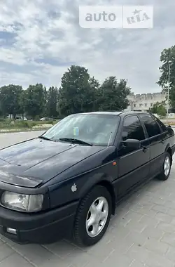 Volkswagen Passat 1991 - пробіг 400 тис. км