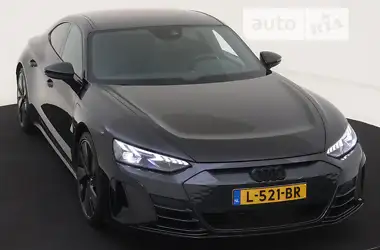 Audi e-tron GT 2021 - пробег 64 тыс. км