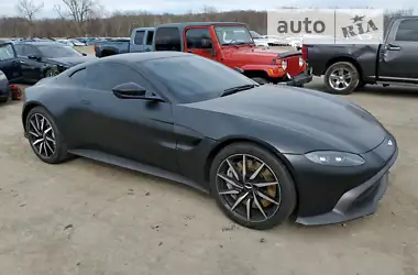 Aston Martin Vantage 2021 - пробег 75 тыс. км