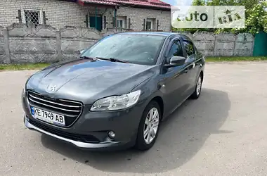 Peugeot 301 2012 - пробег 111 тыс. км