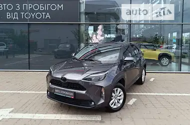 Toyota Yaris Cross 2022 - пробіг 37 тис. км