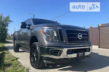 Nissan Titan 2019 - пробіг 55 тис. км