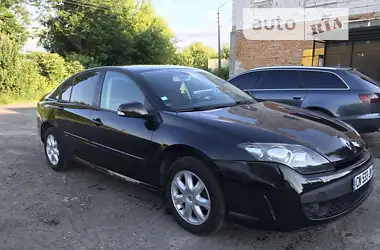 Renault Laguna 2009 - пробег 218 тыс. км