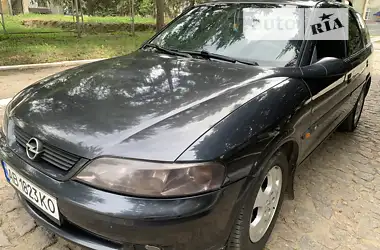Opel Vectra 1998 - пробег 288 тыс. км