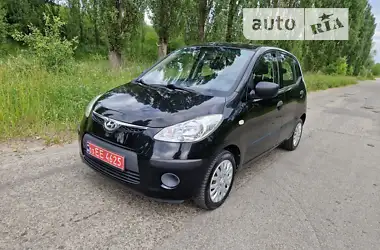 Hyundai i10 2009 - пробег 233 тыс. км