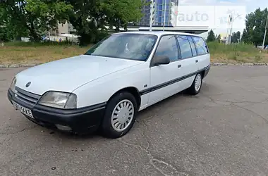 Opel Omega 1991 - пробег 240 тыс. км