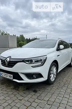 Renault Megane 2017 - пробіг 220 тис. км