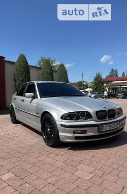 BMW 3 Series 1998 - пробег 256 тыс. км