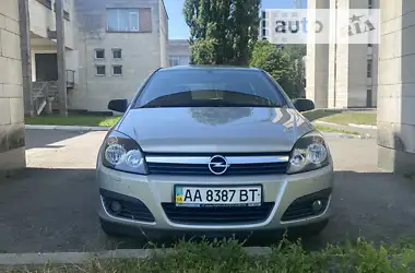 Opel Astra 2006 - пробіг 320 тис. км