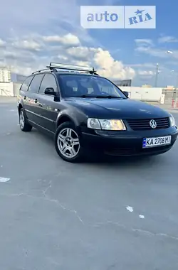 Volkswagen Passat 1998 - пробег 244 тыс. км