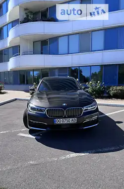 BMW 7 Series 2015 - пробег 74 тыс. км