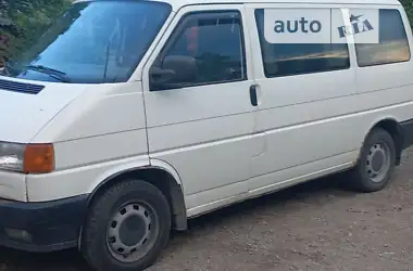 Volkswagen Transporter 1996 - пробіг 400 тис. км