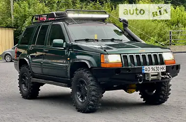 Jeep Grand Cherokee 1998 - пробег 256 тыс. км