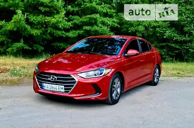 Hyundai Elantra 2016 - пробег 171 тыс. км