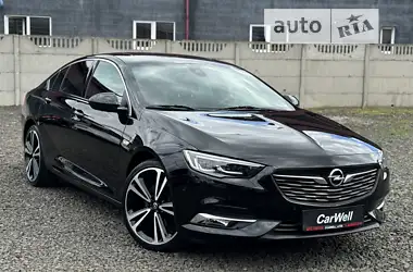 Opel Insignia 2019 - пробіг 142 тис. км