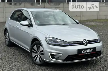 Volkswagen e-Golf 2019 - пробіг 15 тис. км