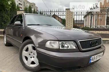 Audi A8 1995 - пробег 309 тыс. км