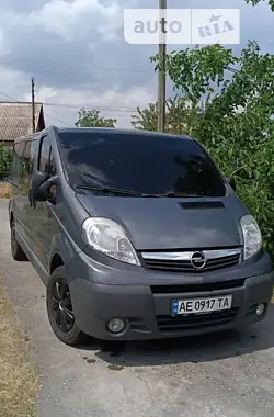 Opel Vivaro 2013 - пробег 223 тыс. км