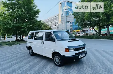Volkswagen Transporter 1995 - пробіг 400 тис. км