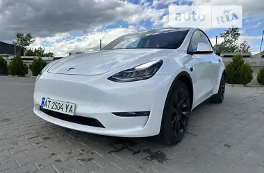 Tesla Model Y 2021 - пробіг 40 тис. км