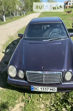 Mercedes-Benz E-Class 1997 - пробіг 320 тис. км