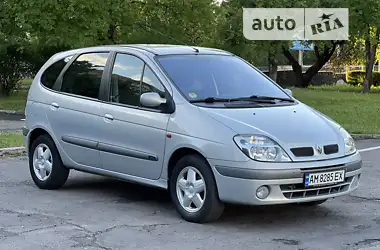 Renault Scenic 2003 - пробіг 239 тис. км