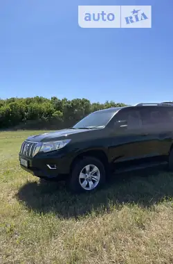 Toyota Land Cruiser Prado 2022 - пробіг 28 тис. км