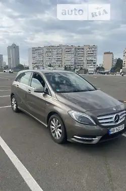 Mercedes-Benz B-Class 2012 - пробіг 149 тис. км