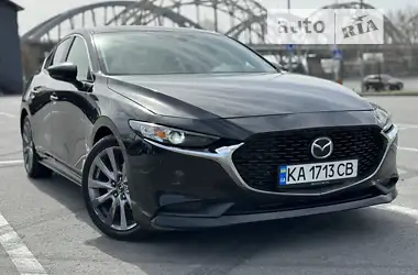 Mazda 3 2019 - пробіг 103 тис. км