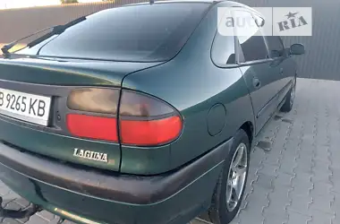 Renault Laguna 1995 - пробег 300 тыс. км