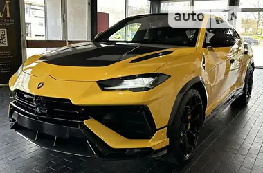 Lamborghini Urus Performante 2024 - пробег 1 тыс. км