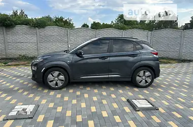 Hyundai Kona 2020 - пробіг 105 тис. км